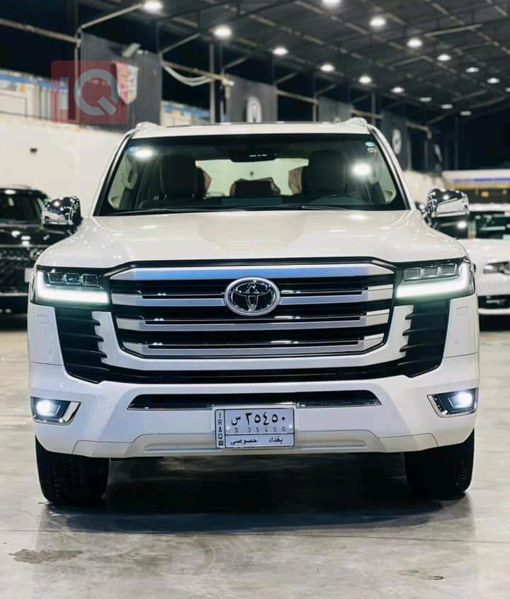 تويوتا لاندكروزر